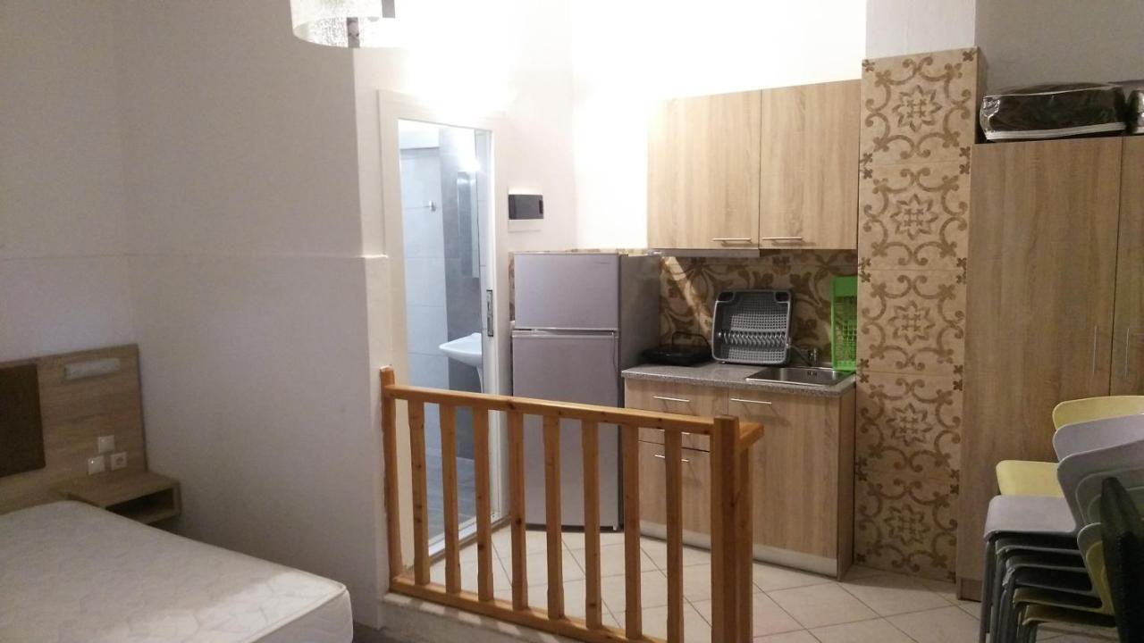 Psarou Apartments Paralía Skotínis Buitenkant foto